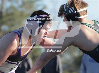 Thumbnail 3 in Under the Lights Dual @ Central photogallery.