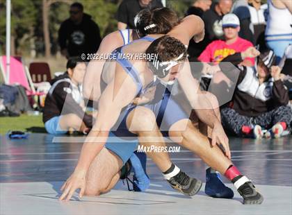 Thumbnail 1 in Under the Lights Dual @ Central photogallery.