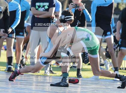 Thumbnail 2 in Under the Lights Dual @ Central photogallery.