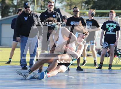 Thumbnail 2 in Under the Lights Dual @ Central photogallery.