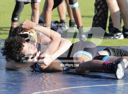 Thumbnail 3 in Under the Lights Dual @ Central photogallery.