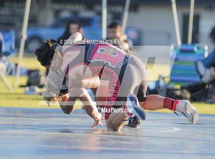 Thumbnail 2 in Under the Lights Dual @ Central photogallery.
