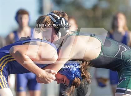 Thumbnail 3 in Under the Lights Dual @ Central photogallery.