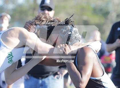 Thumbnail 1 in Under the Lights Dual @ Central photogallery.