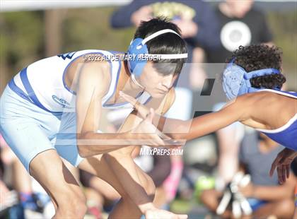Thumbnail 3 in Under the Lights Dual @ Central photogallery.