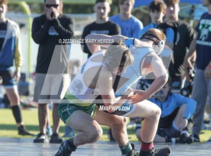Thumbnail 2 in Under the Lights Dual @ Central photogallery.