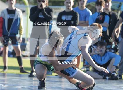 Thumbnail 3 in Under the Lights Dual @ Central photogallery.