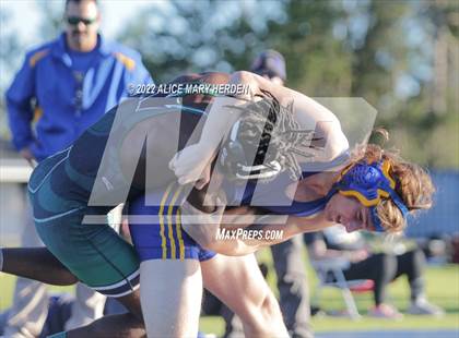 Thumbnail 1 in Under the Lights Dual @ Central photogallery.