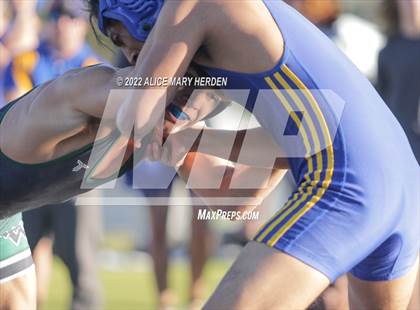 Thumbnail 3 in Under the Lights Dual @ Central photogallery.