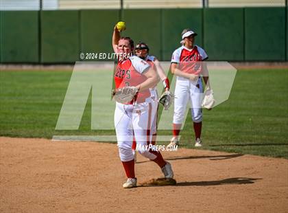 Thumbnail 3 in Wheelersburg vs. South Webster (OHSAA DIV III Region 11 Regional Final) photogallery.