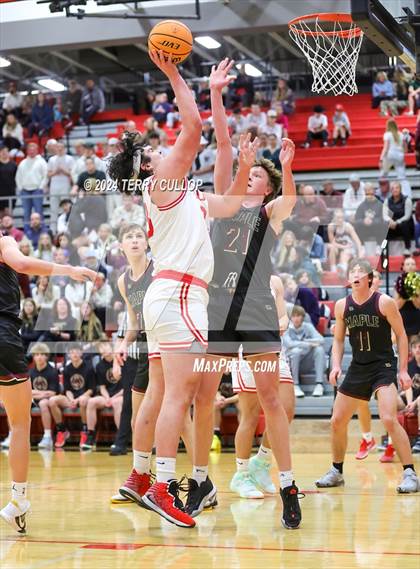 Thumbnail 3 in Maple Mountain @ Spanish Fork photogallery.