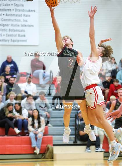 Thumbnail 2 in Maple Mountain @ Spanish Fork photogallery.