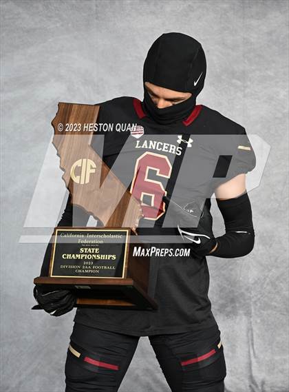 Thumbnail 2 in La Serna (CIF State D2AA Awards) photogallery.