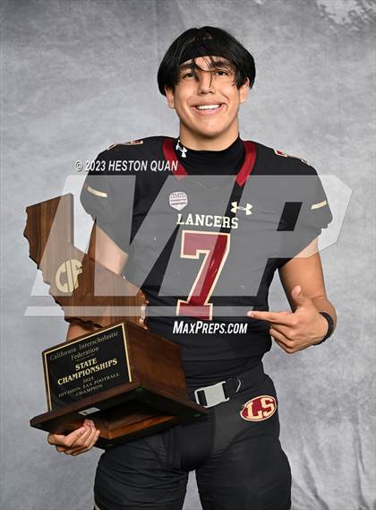 Thumbnail 2 in La Serna (CIF State D2AA Awards) photogallery.