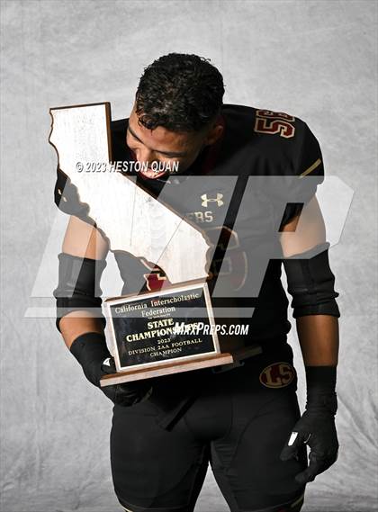 Thumbnail 2 in La Serna (CIF State D2AA Awards) photogallery.