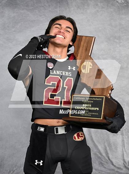 Thumbnail 2 in La Serna (CIF State D2AA Awards) photogallery.