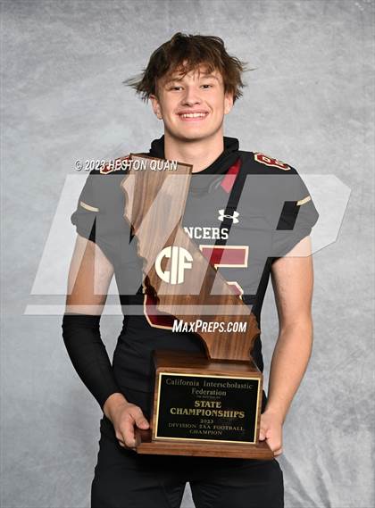 Thumbnail 2 in La Serna (CIF State D2AA Awards) photogallery.