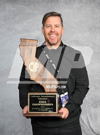 Thumbnail 1 in La Serna (CIF State D2AA Awards) photogallery.