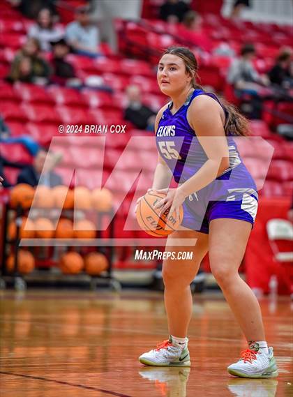 Thumbnail 3 in Elkins @ Flippin photogallery.