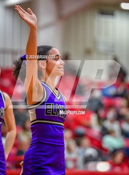 Thumbnail 1 in Elkins @ Flippin photogallery.