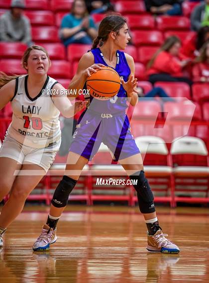 Thumbnail 1 in Elkins @ Flippin photogallery.