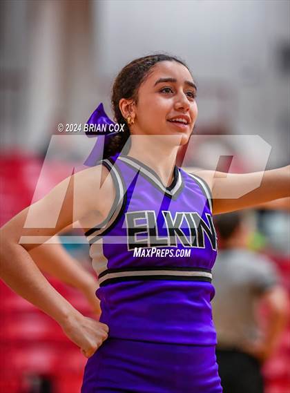 Thumbnail 1 in Elkins @ Flippin photogallery.