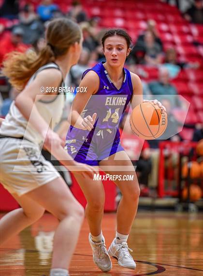 Thumbnail 3 in Elkins @ Flippin photogallery.