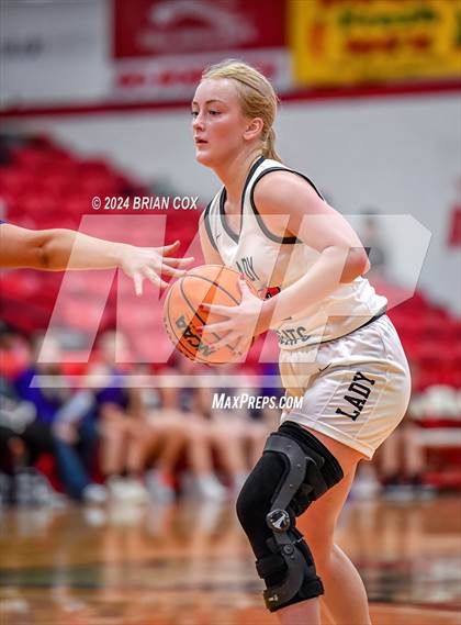 Thumbnail 1 in Elkins @ Flippin photogallery.