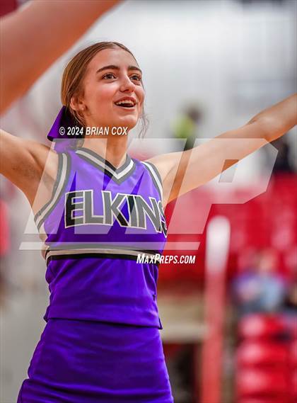 Thumbnail 2 in Elkins @ Flippin photogallery.