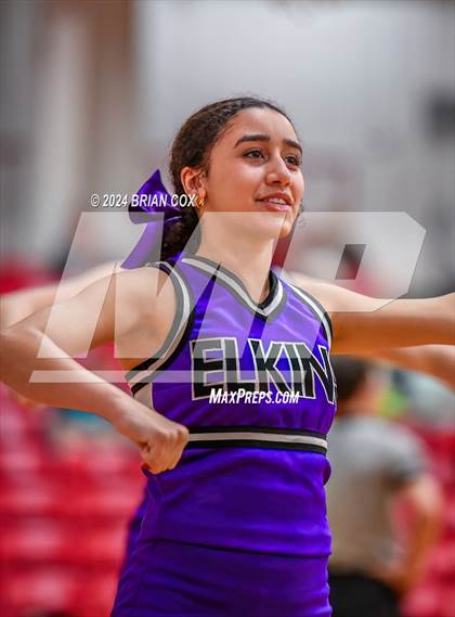 Thumbnail 3 in Elkins @ Flippin photogallery.