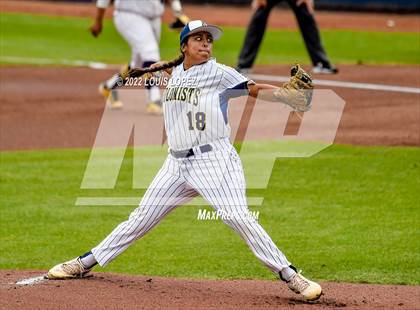 Thumbnail 3 in Anaheim vs. Estancia (CIF SS DIV 6 Championship Final) photogallery.