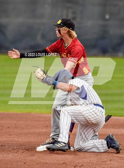 Thumbnail 3 in Anaheim vs. Estancia (CIF SS DIV 6 Championship Final) photogallery.