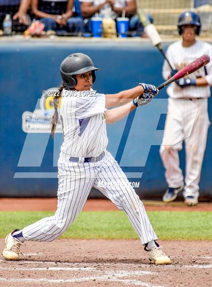 Thumbnail 2 in Anaheim vs. Estancia (CIF SS DIV 6 Championship Final) photogallery.