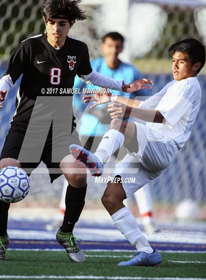 Thumbnail 2 in Taft vs El Camino Real photogallery.