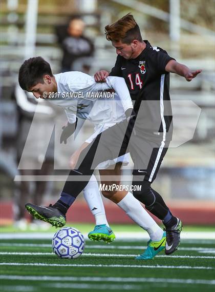 Thumbnail 3 in Taft vs El Camino Real photogallery.