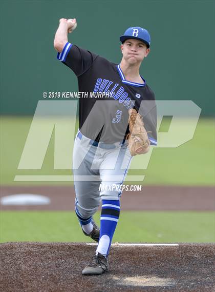 Thumbnail 2 in Italy vs Bosqueville (UIL 2A Area Playoff) photogallery.