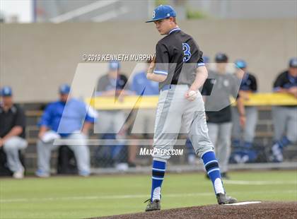 Thumbnail 2 in Italy vs Bosqueville (UIL 2A Area Playoff) photogallery.