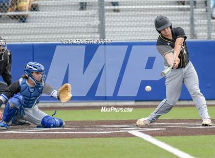 Thumbnail 2 in Italy vs Bosqueville (UIL 2A Area Playoff) photogallery.