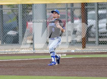 Thumbnail 2 in Italy vs Bosqueville (UIL 2A Area Playoff) photogallery.
