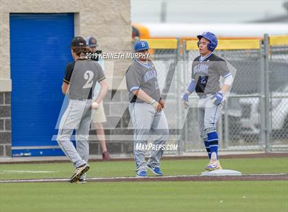 Thumbnail 1 in Italy vs Bosqueville (UIL 2A Area Playoff) photogallery.
