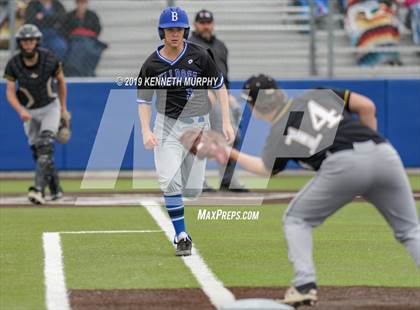 Thumbnail 2 in Italy vs Bosqueville (UIL 2A Area Playoff) photogallery.
