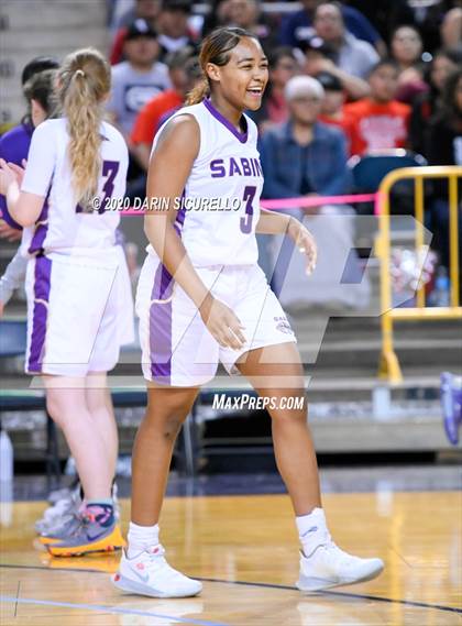 Thumbnail 2 in Ganado vs Sabino (AIA 3A Semifinals) photogallery.