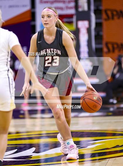 Thumbnail 1 in Doniphan vs Benton (MSHSAA Class 4 Championship) photogallery.