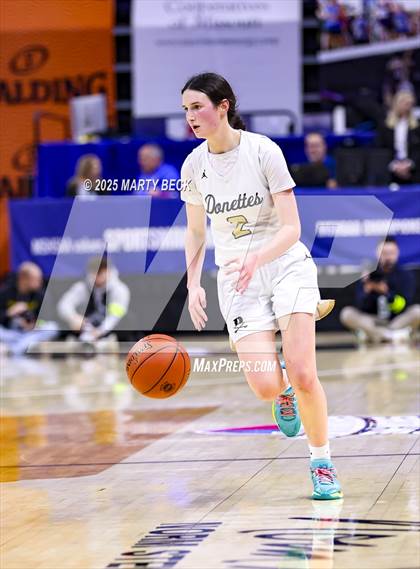 Thumbnail 3 in Doniphan vs Benton (MSHSAA Class 4 Championship) photogallery.