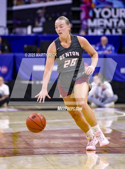 Thumbnail 3 in Doniphan vs Benton (MSHSAA Class 4 Championship) photogallery.