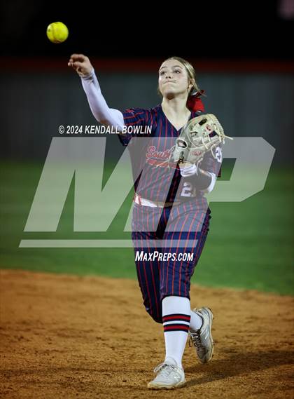 Thumbnail 3 in Hernando @ South Panola photogallery.