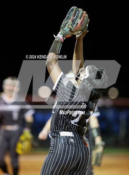 Thumbnail 2 in Hernando @ South Panola photogallery.