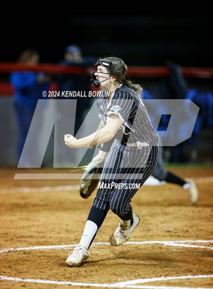 Thumbnail 3 in Hernando @ South Panola photogallery.