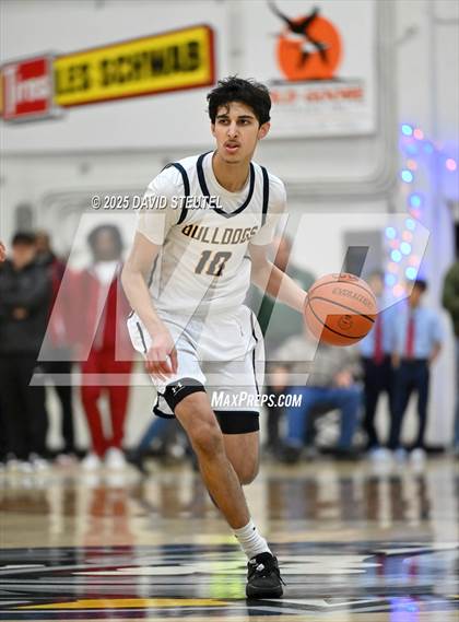 Thumbnail 2 in Branson vs. Gridley (Gridley Invitational) photogallery.