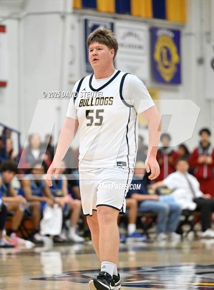 Thumbnail 2 in Branson vs. Gridley (Gridley Invitational) photogallery.